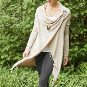 Matilda Jane Come On Over Fringe
Wrap Cardigan Sweater Poncho